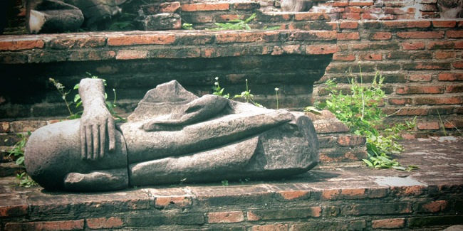 Headless Buddha in Ayutthaya