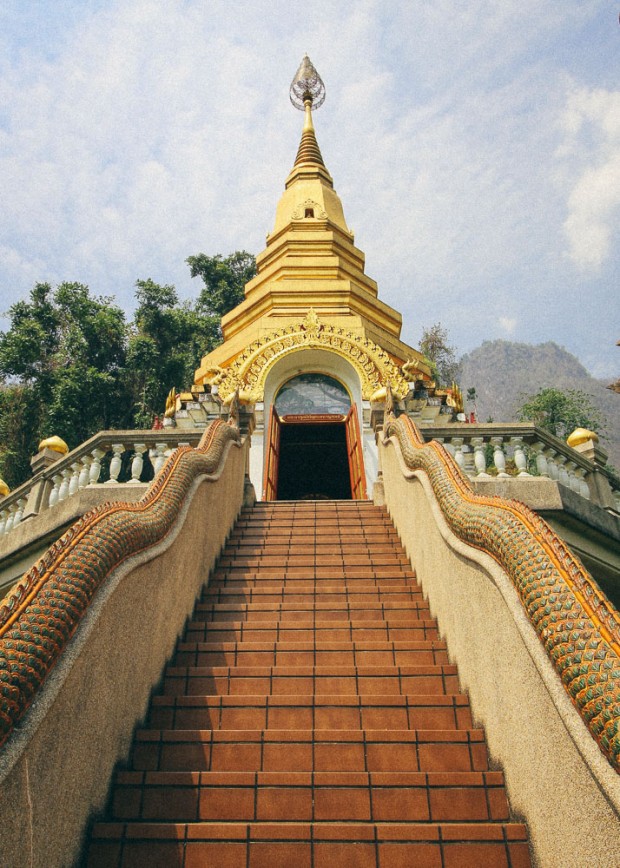 Temple in Chiang Dao